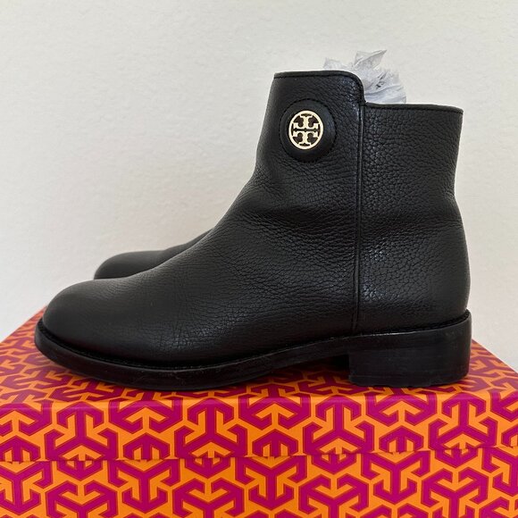 👢Tory Burch👢 Classic Junction 35 mm Ankle Bootie -  Tumbled Leather, Size 8 - Picture 5 of 14